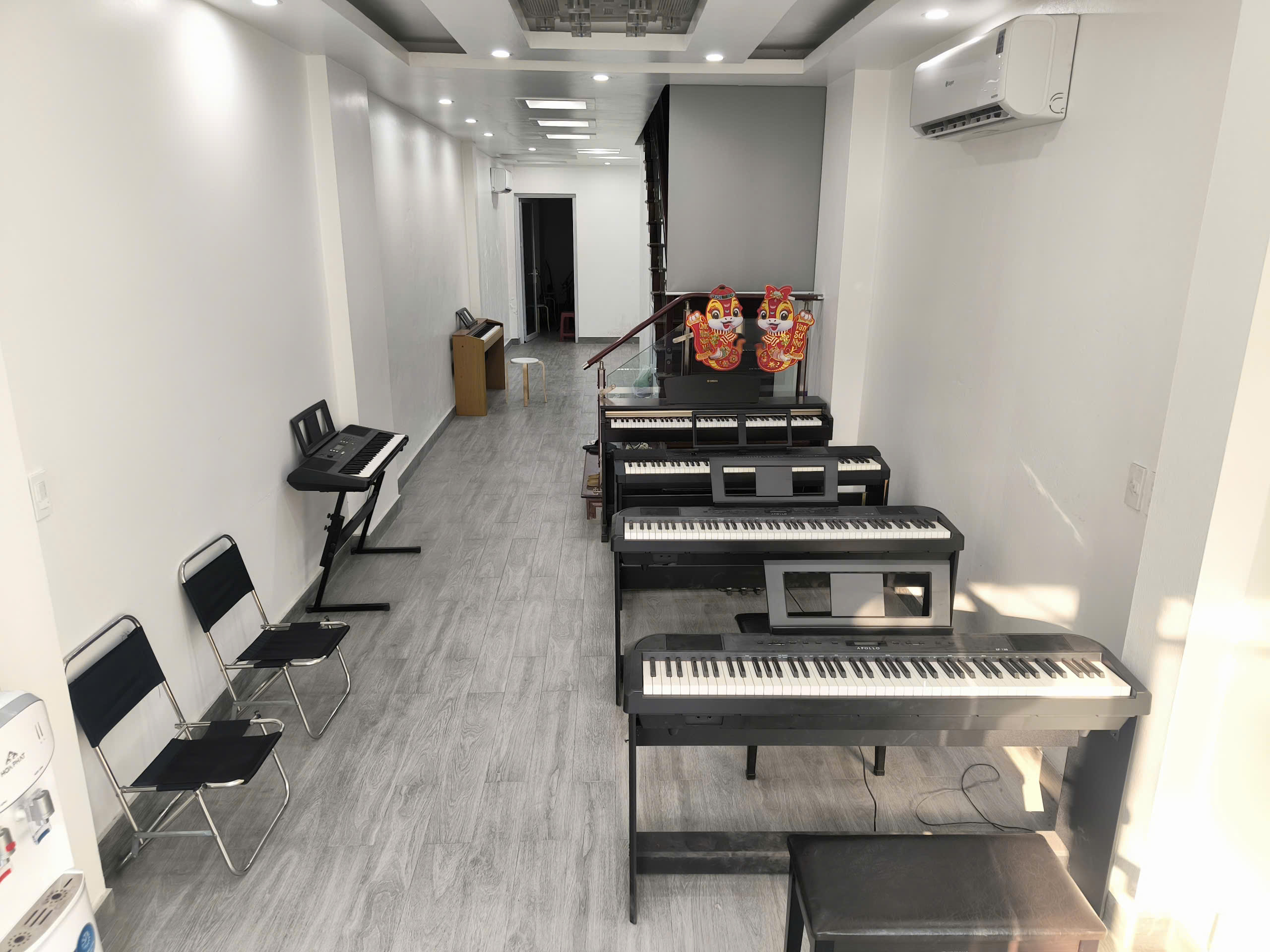 Không gian của lớp học đàn piano guitar lê chân hải phòng thuộc hệ thống học đàn 123